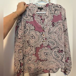 THE LIMITED lavender & white paisley blouse
